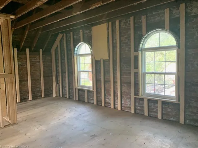 Additional image 17 of 468 Locust St