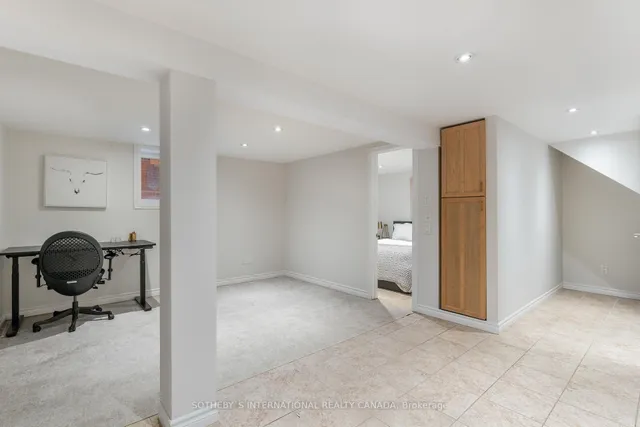 Additional image 24 of 38 Guthrie Ave