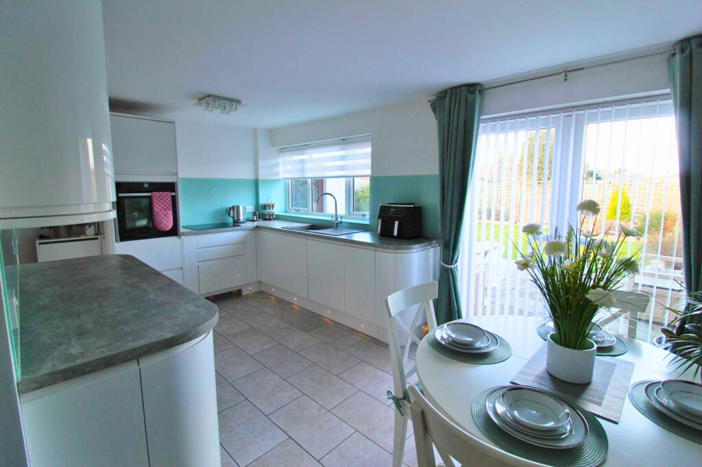 Additional image 5 of Elm Farm Avenue, Birmingham, B37 7AA