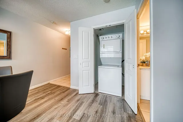 Additional image 28 of 18 Yonge St Unit 3109