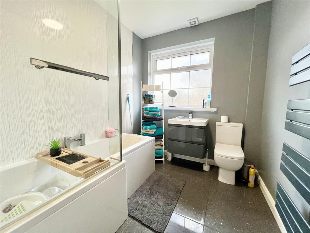 Additional image 8 of Worlds End Lane, Birmingham