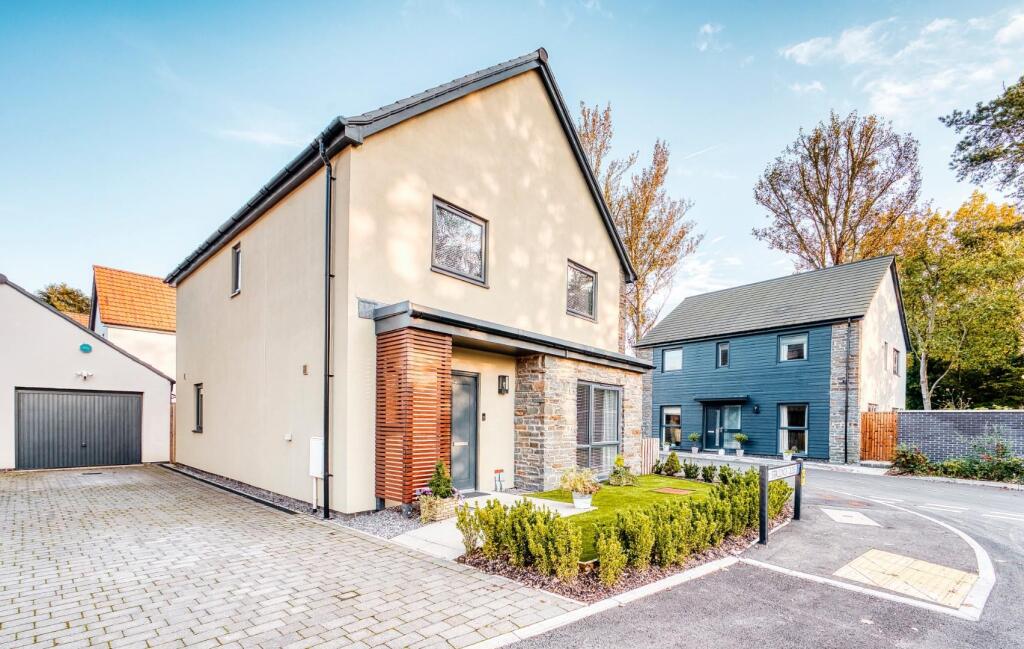 Additional image 22 of Executive four bedroom home on highly popular Court de Wyck development in Claverham