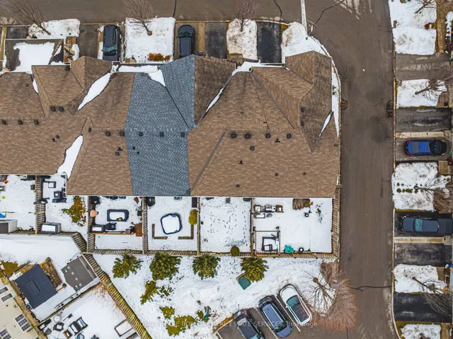 Additional image 35 of 10 Pumpkin Pass Unit 32