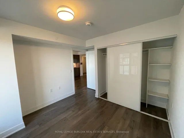 Additional image 16 of 575 Bloor St Unit 1406