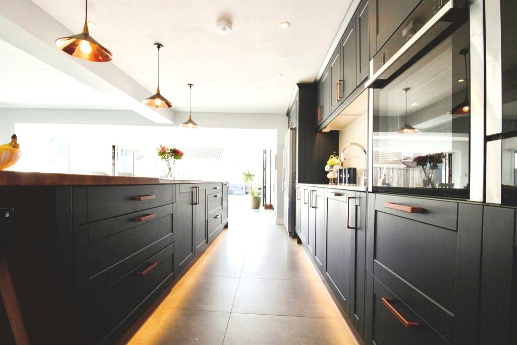 Additional image 8 of Cog Road, Sully, Penarth