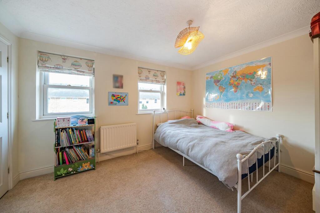 Additional image 7 of Vicarage Drive, Beckenham