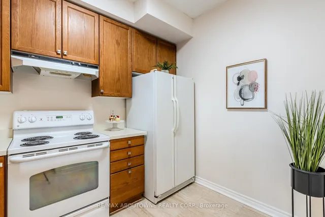 Additional image 6 of 1 Belvedere Crt Unit 409