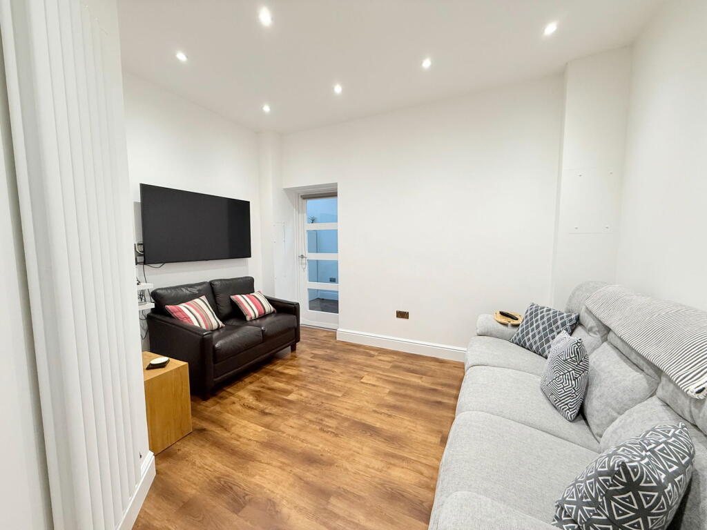 Additional image 12 of Kineton Green Road, Solihull