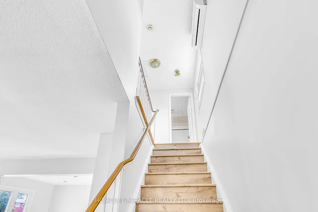 Additional image 20 of 14 Greenbush Crt