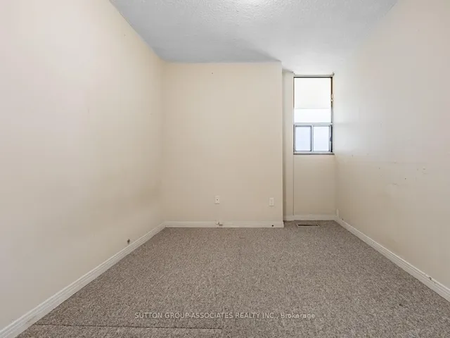 Additional image 20 of 1300 Marlborough Crt Unit 504