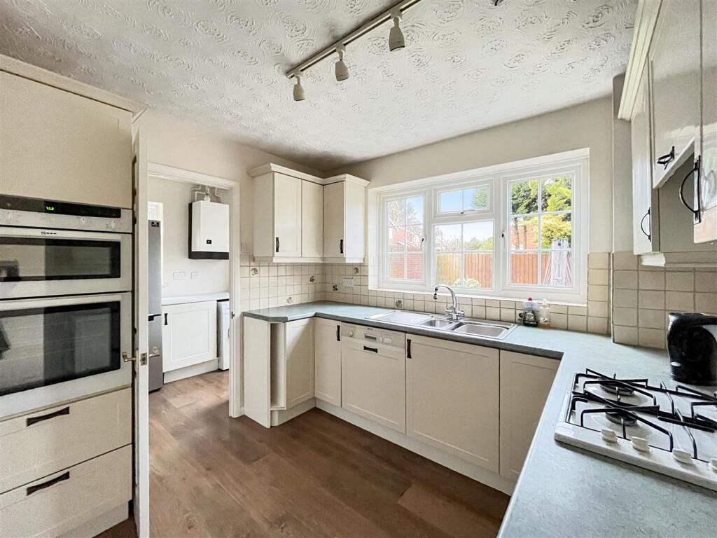 Additional image 6 of Roy King Gardens, Warmley, Bristol