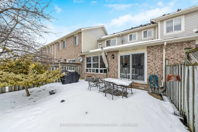 Additional image 32 of 1628 Cartwright Cres