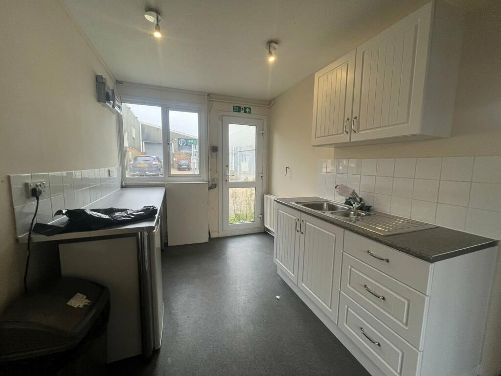 Additional image 9 of Front Offices At 4 Commerce Way, Lancing Business Park, Lancing, West Sussex, BN15