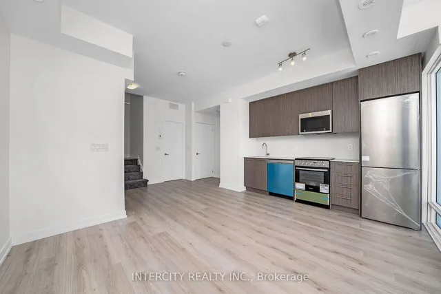 Additional image 7 of 851 Sheppard Ave Unit 40