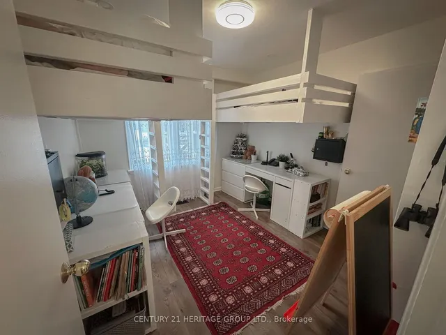 Additional image 10 of 997 Willowdale Ave