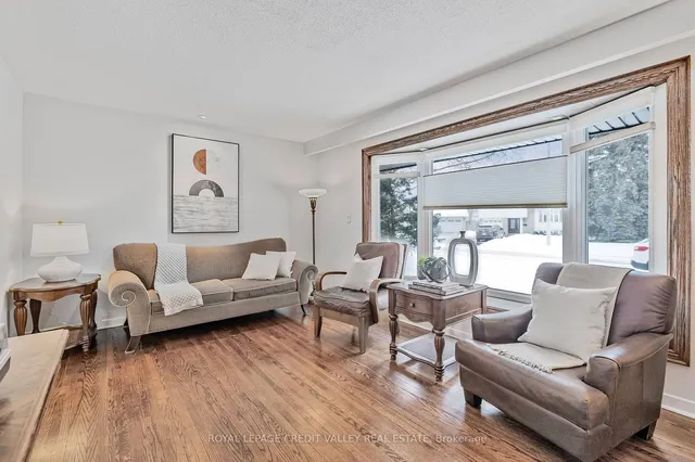 Additional image 10 of 36 Lockton Cres