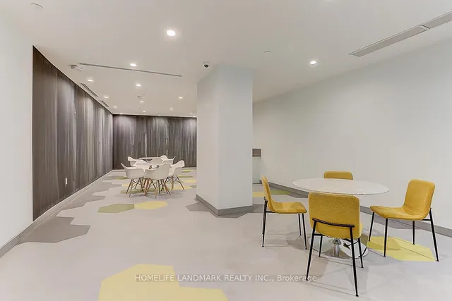 Additional image 33 of 28 Freeland St Unit 2707