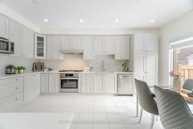 Additional image 14 of 90 Folgate Cres