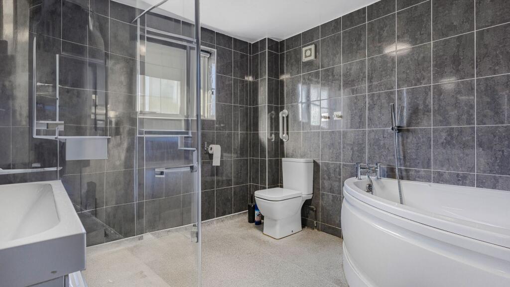 Additional image 22 of Jordan Close, Four Oaks, B75 6TU