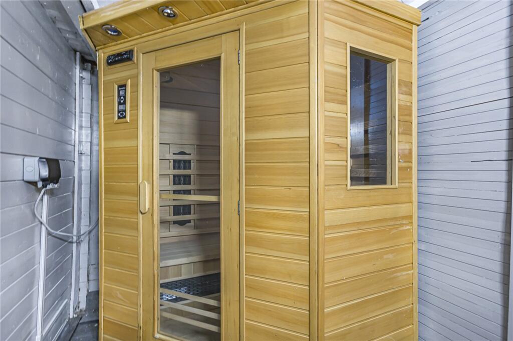 Additional image 21 of Pine Grove, Brookmans Park, Herts, AL9