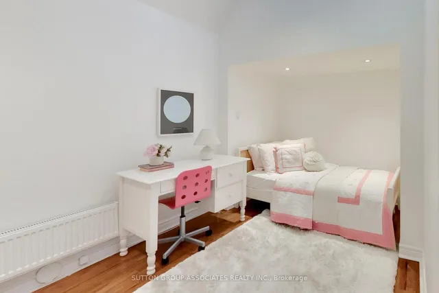 Additional image 20 of 8 Ellsworth Ave