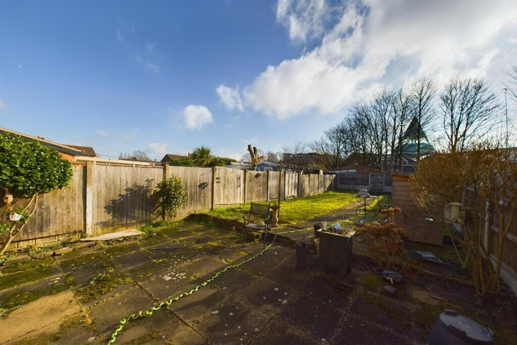 Additional image 14 of Needwood Grove, West Bromwich, B71 3NJ