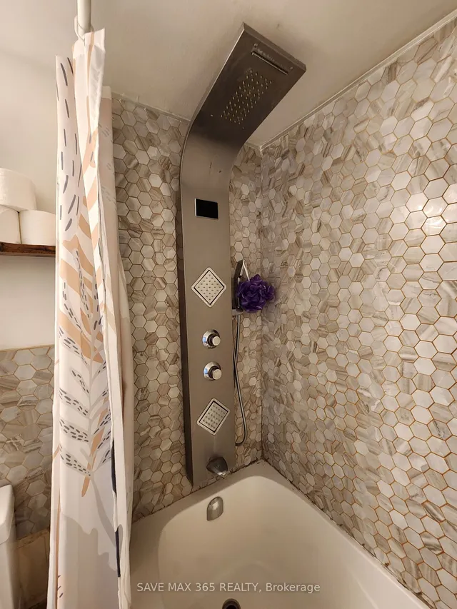 Additional image 25 of 120 Dundalk Dr Unit 101