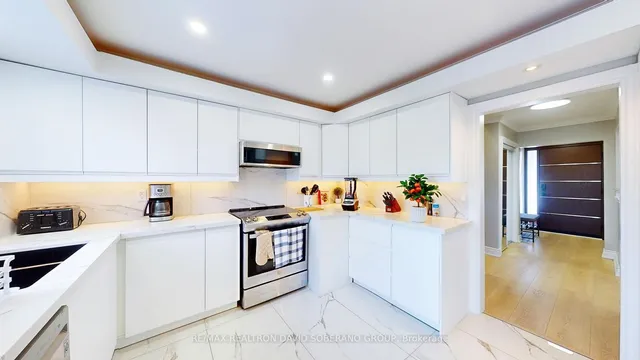 Additional image 11 of 134 Hove St