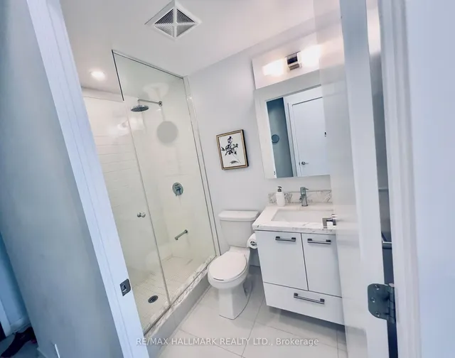 Additional image 9 of 2221 Yonge St Unit 4702