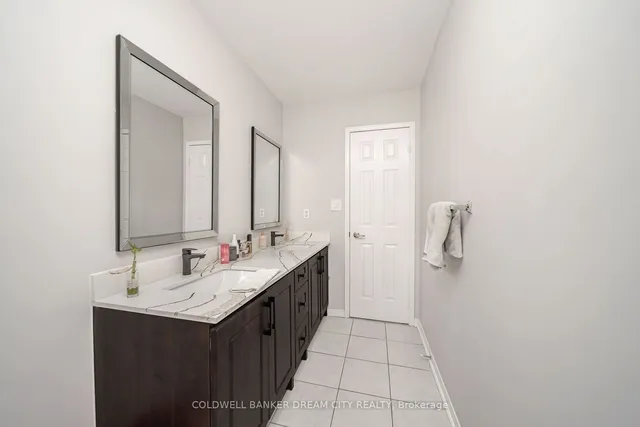 Additional image 23 of 60 Capistro St