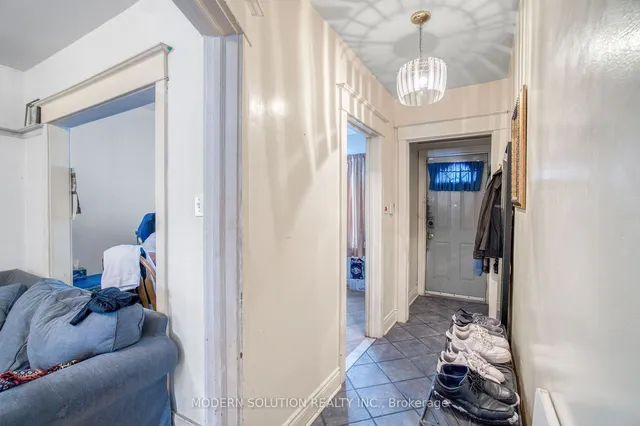 Additional image 6 of 2 Rockwell Ave