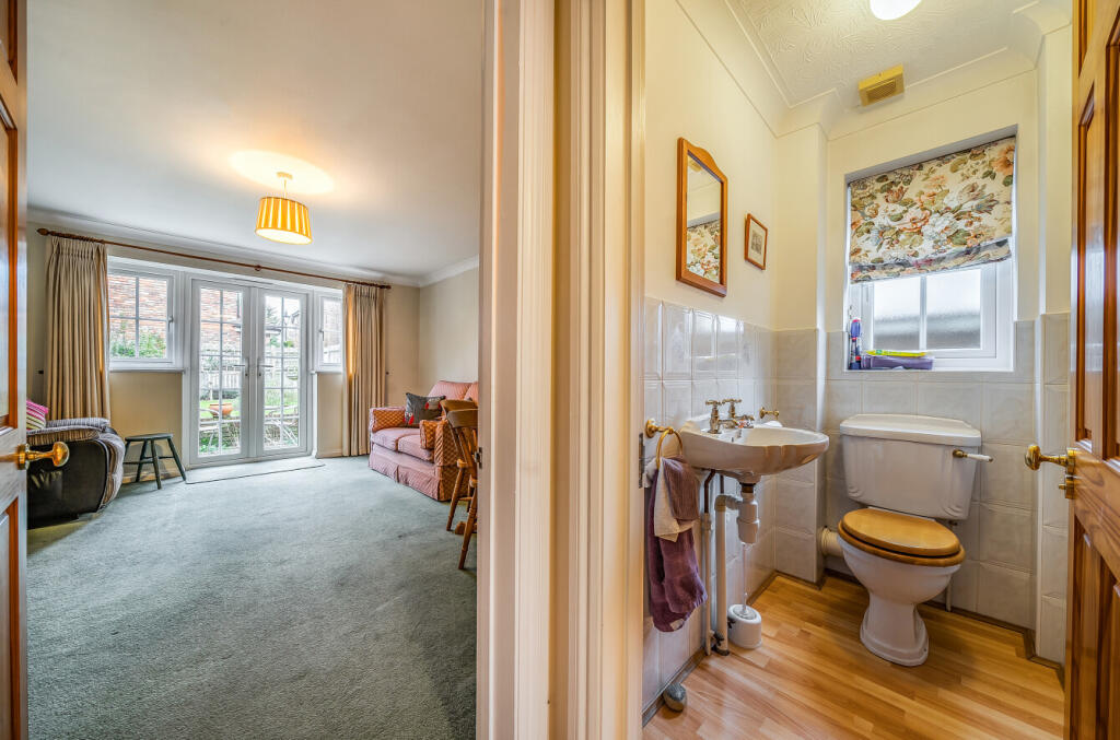 Additional image 9 of Duxberry Close, Bromley, BR2