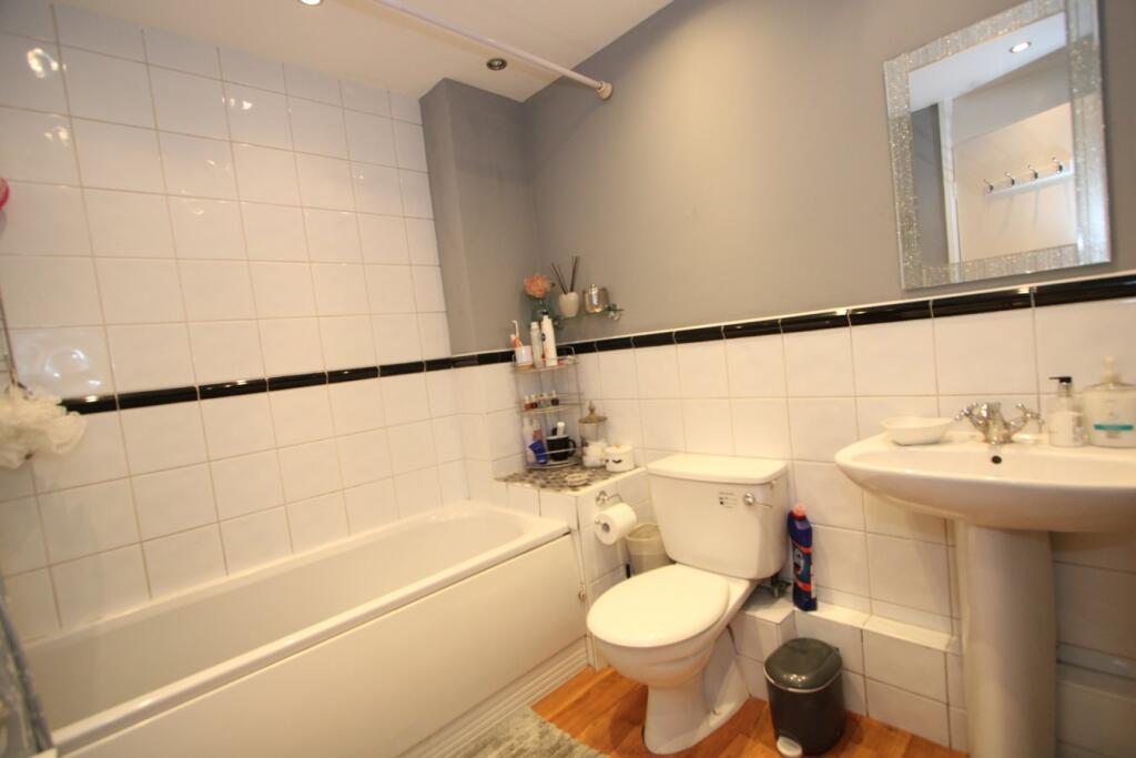 Additional image 7 of Beachborough Road, Bromley, BR1