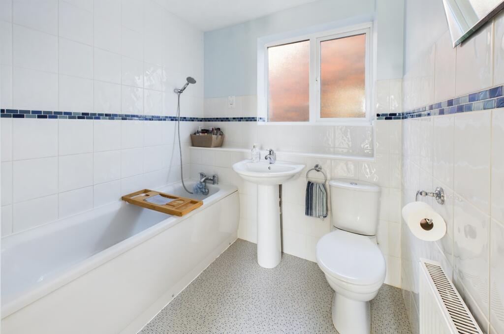 Additional image 20 of Coltsfoot Close, Cambridge