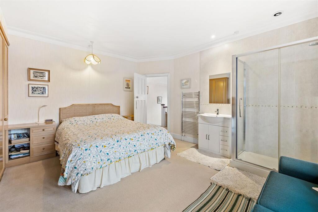 Additional image 19 of Park Avenue, Hove