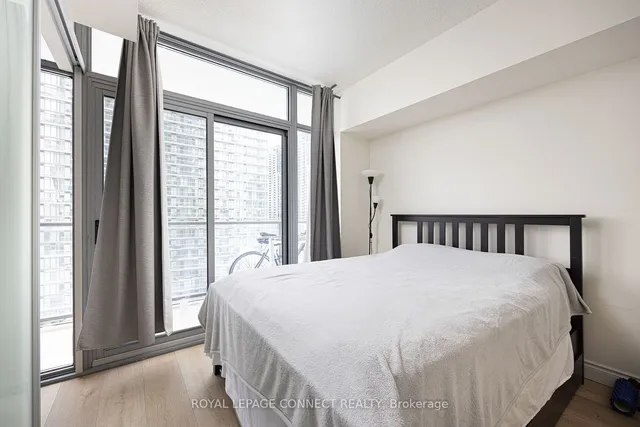 Additional image 15 of 105 The Queensway Unit 1215