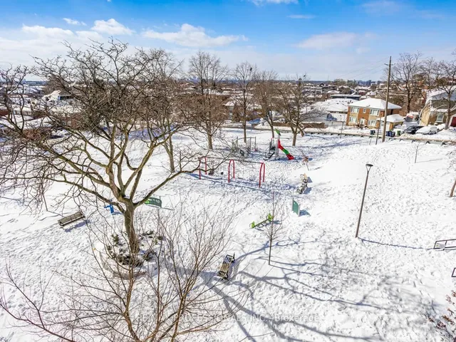 Additional image 18 of 541 Blackthorn Ave Unit 206