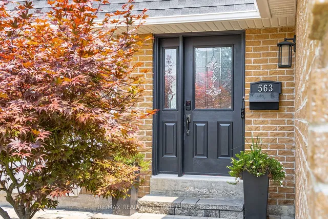 Additional image 3 of 563 Farmstead Dr