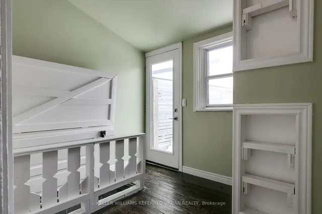 Additional image 30 of 664 Brock Ave