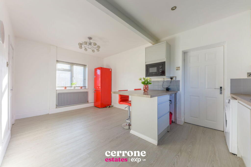 Additional image 8 of Bishop Hall Crescent, Bromsgrove, B60 3JX