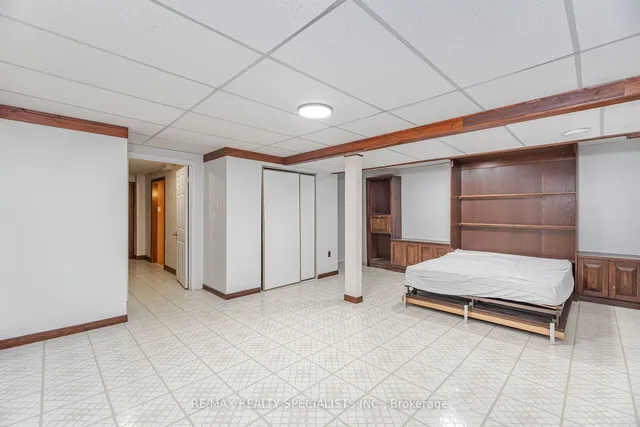 Additional image 23 of 106 Elderwood Pl