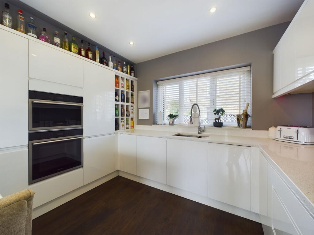 Additional image 8 of Main Street,Low Moor,Bradford,BD12 0NZ