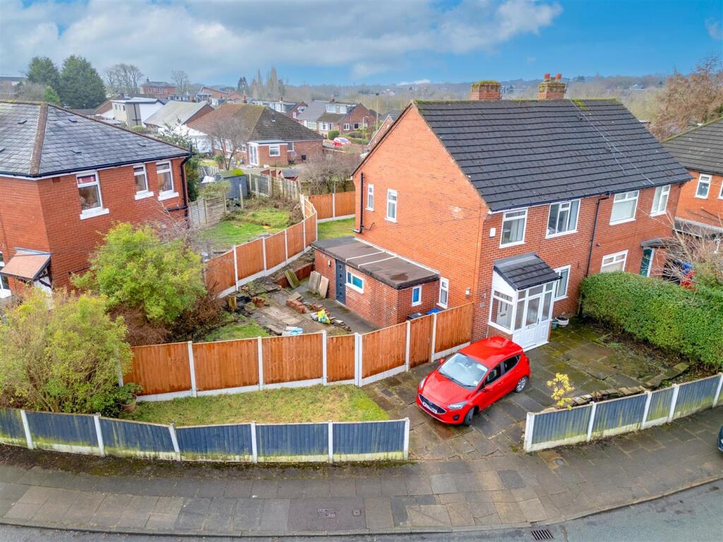 Additional image 25 of Holme Avenue, Bury