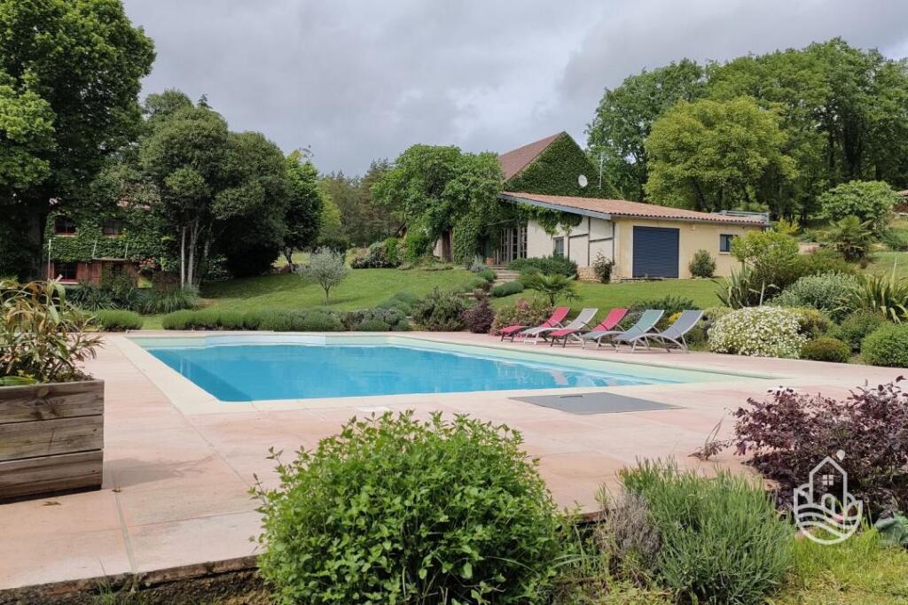 Additional image 2 of Le-Bugue, Aquitaine, 24260, France