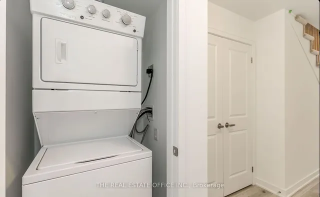 Additional image 28 of 61 Red Maple Lane