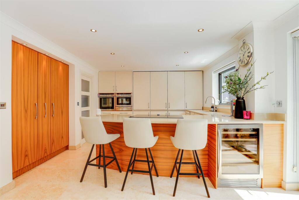 Additional image 27 of 20 Heol Neuadd Cogan, Penarth, CF64 3RQ