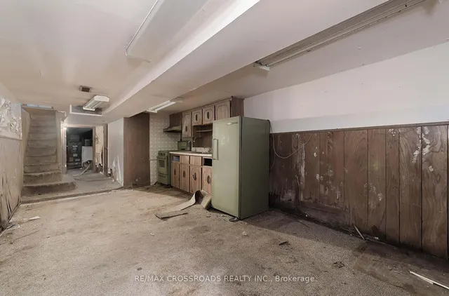 Additional image 17 of 734 Adelaide St