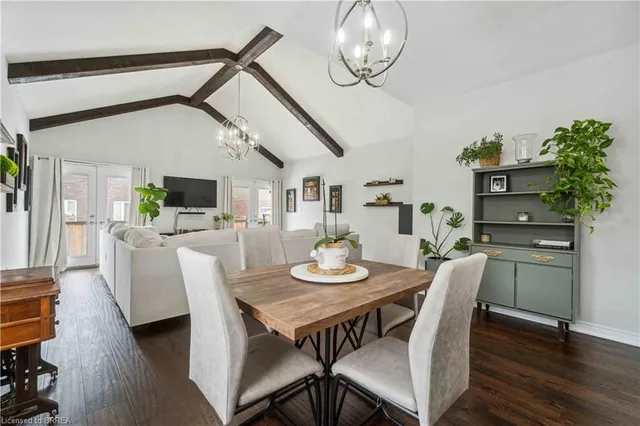 Additional image 13 of 218 Bellagio Ave