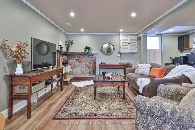 Additional image 26 of 21 Griselda Cres