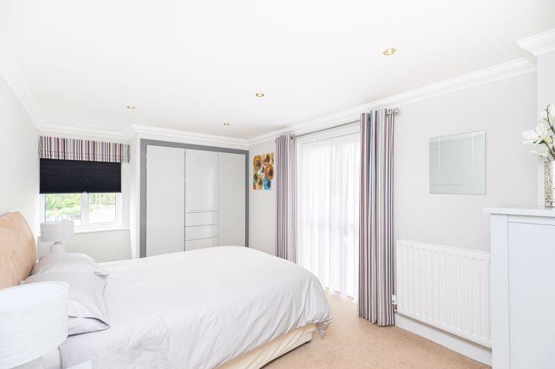 Additional image 18 of ROSSITERS QUAY. TOWN CENTRE.